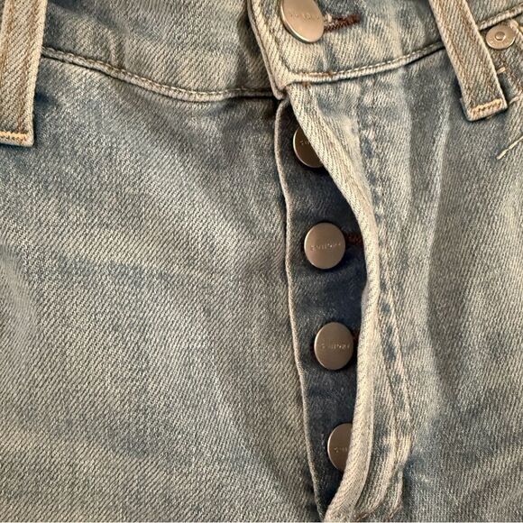 Sundry Light Denim Rolled Cuff Shorts Embroidered Pocket - Picture 4 of 5